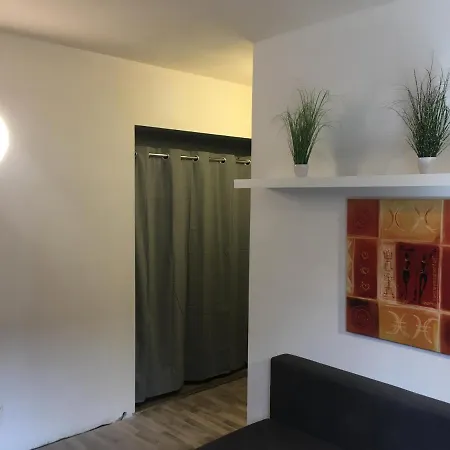 Le 2 - Le Chateau Du Spesbourg